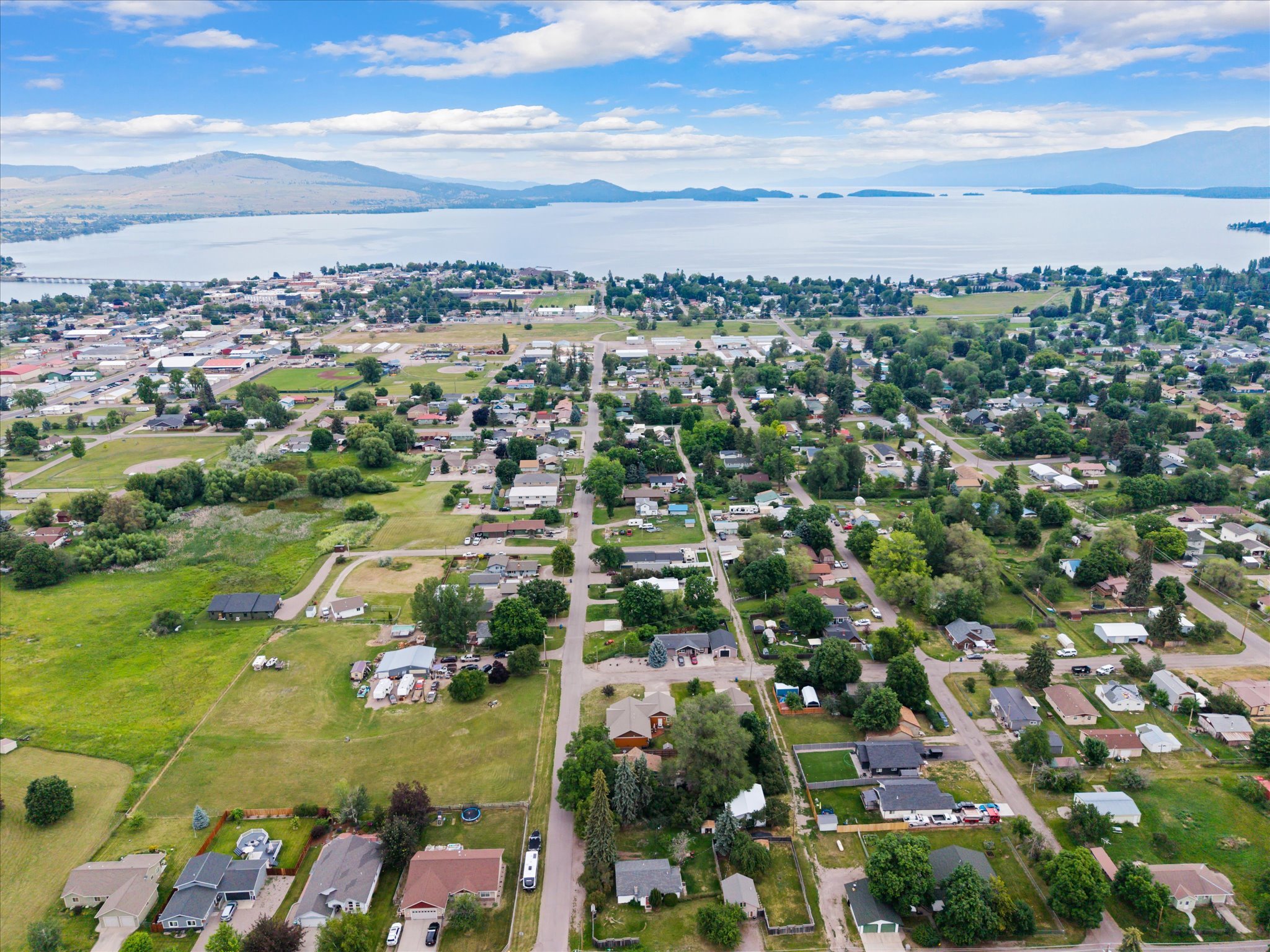 Polson, Montana 59860, United States, 3 Bedrooms Bedrooms, ,2 BathroomsBathrooms,Residential,Active,164499