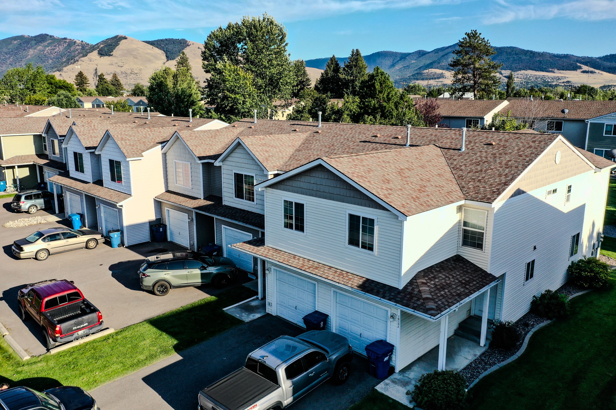 1915 Montana Street I