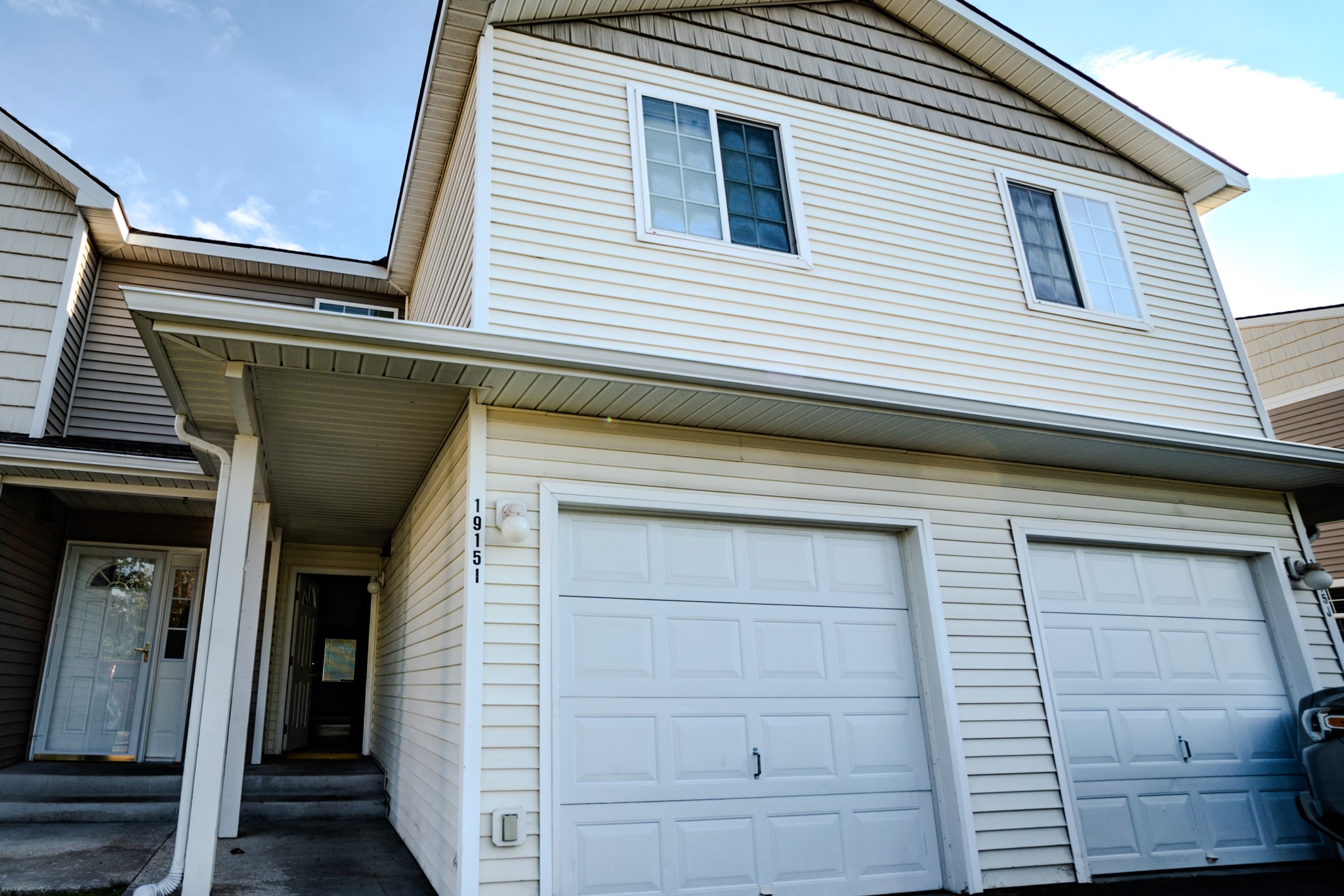 1915 Montana Street I