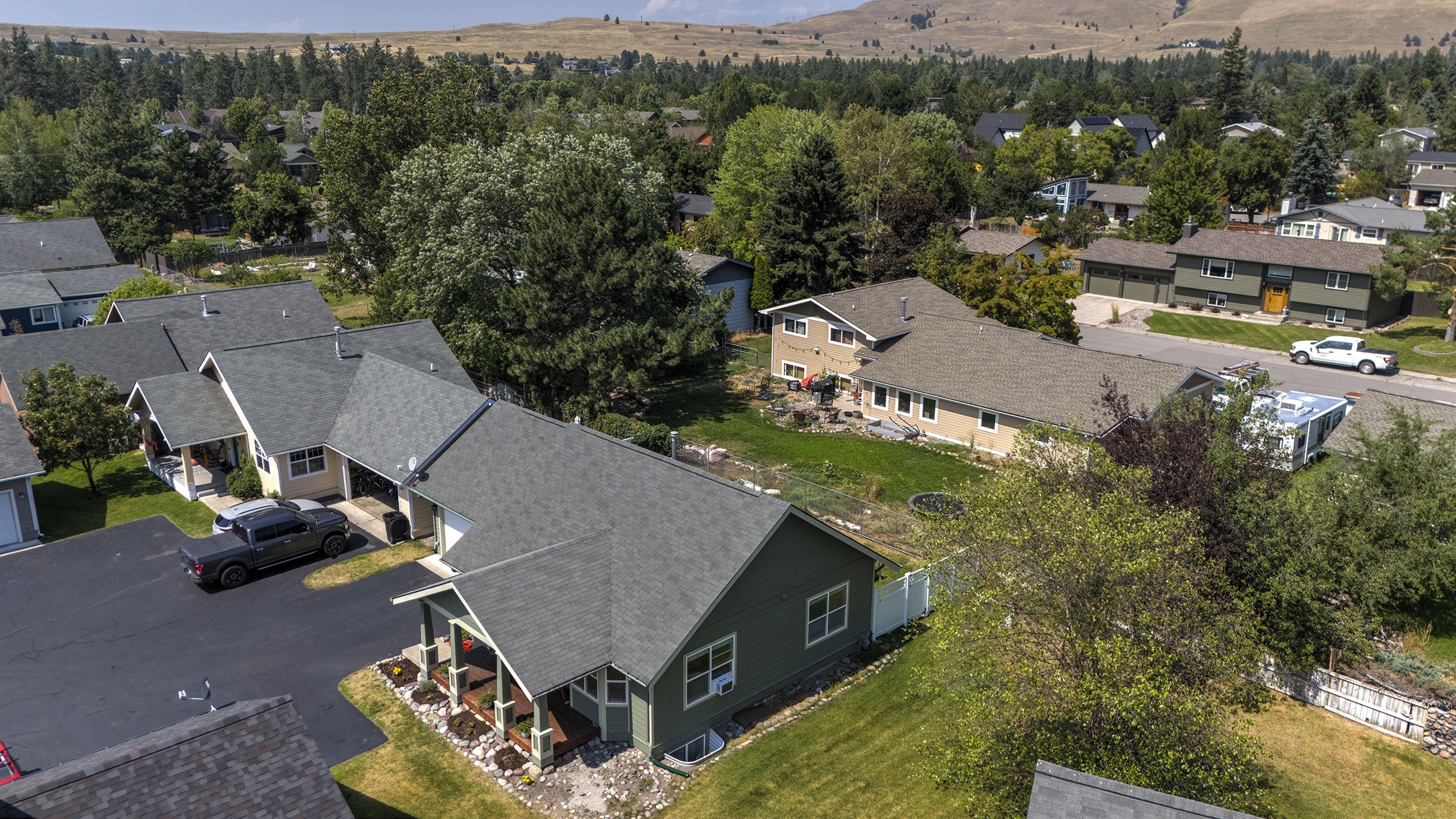 Missoula, Montana 59802, United States, 4 Bedrooms Bedrooms, ,2 BathroomsBathrooms,Residential,Pending,48313