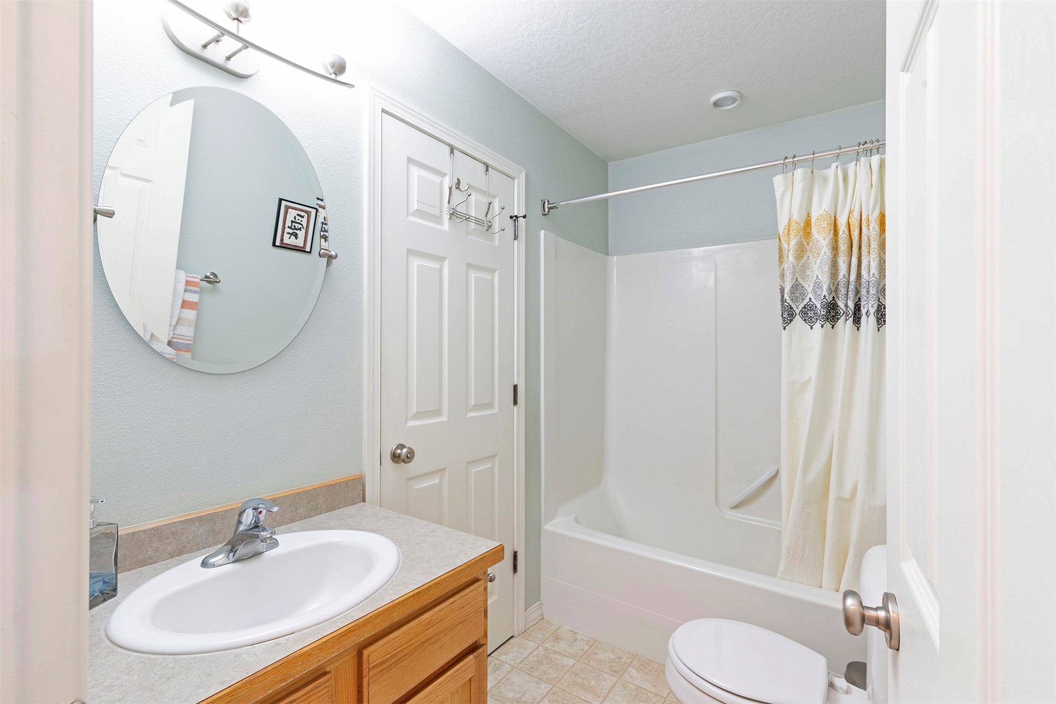 Missoula, Montana 59802, United States, 4 Bedrooms Bedrooms, ,2 BathroomsBathrooms,Residential,Pending,48313