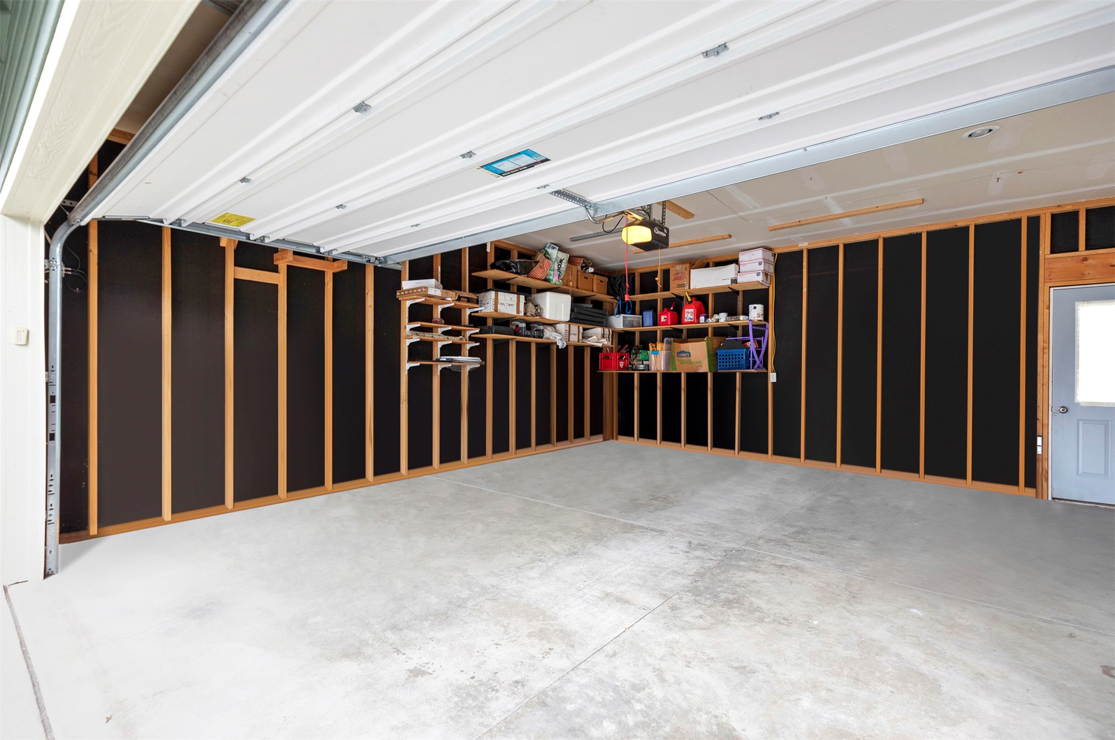 Missoula, Montana 59802, United States, 4 Bedrooms Bedrooms, ,2 BathroomsBathrooms,Residential,Pending,48313