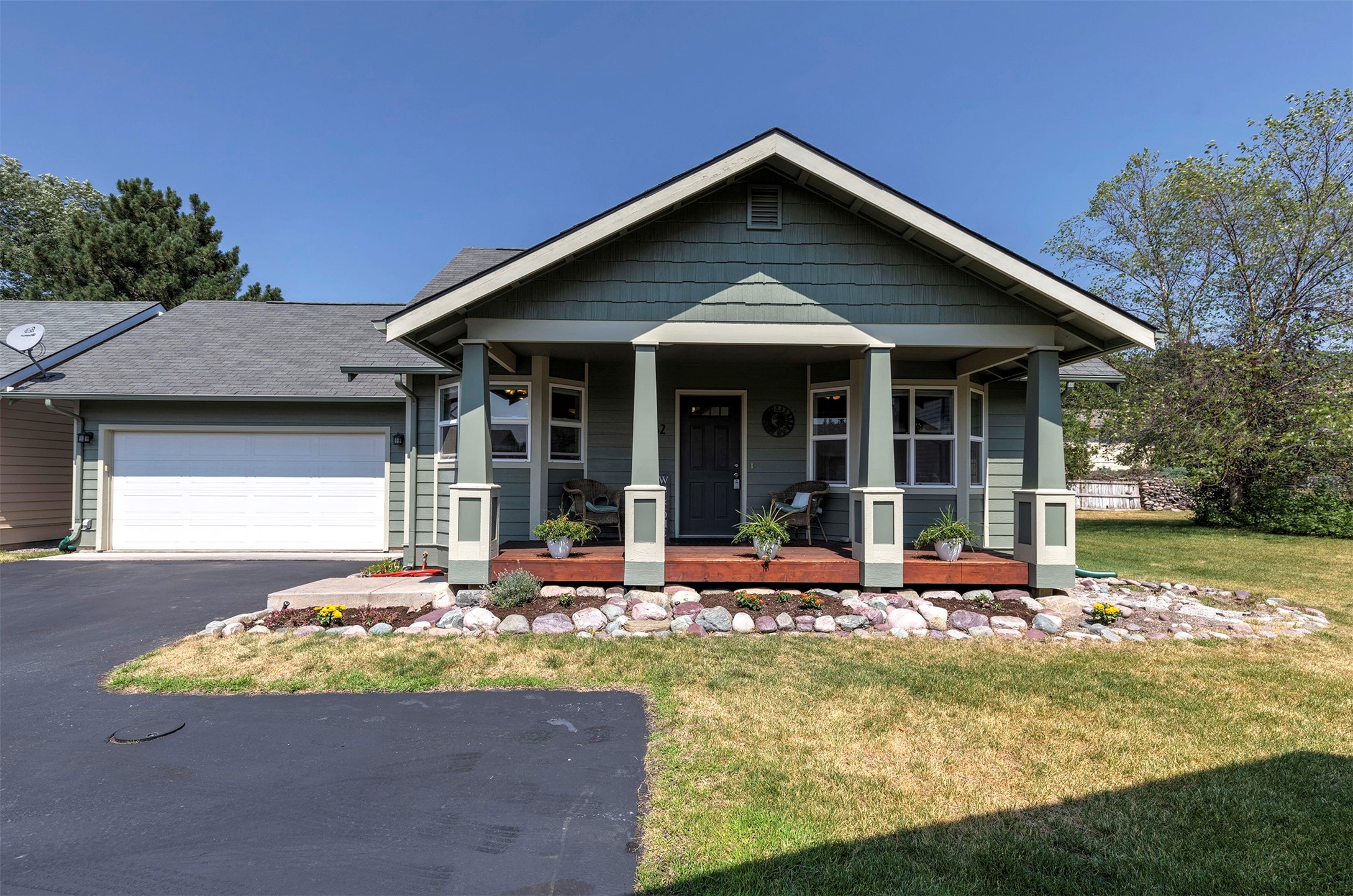 Missoula, Montana 59802, United States, 4 Bedrooms Bedrooms, ,2 BathroomsBathrooms,Residential,Pending,48313