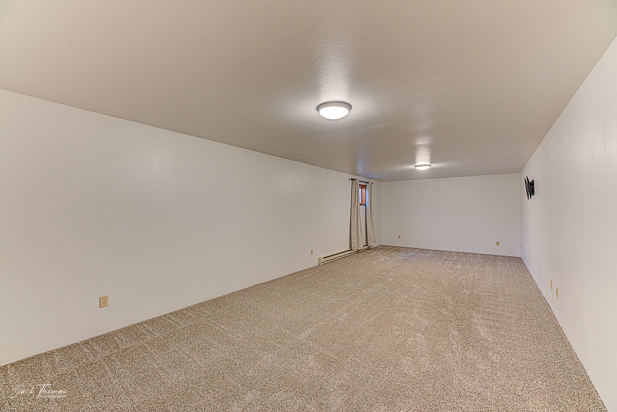 Helena, Montana 59602, United States, 4 Bedrooms Bedrooms, ,3 BathroomsBathrooms,Residential,Active,84594