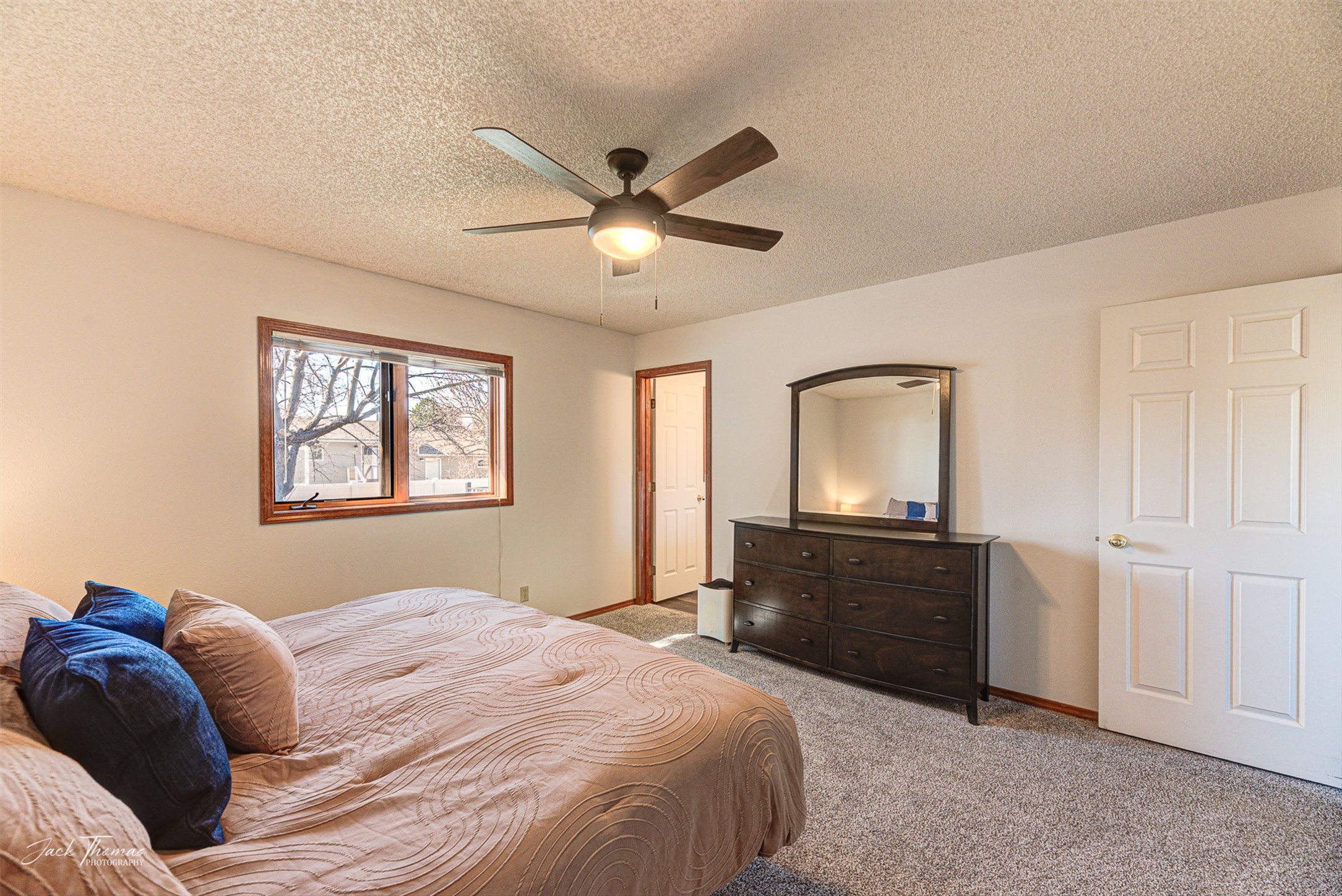 Helena, Montana 59602, United States, 4 Bedrooms Bedrooms, ,3 BathroomsBathrooms,Residential,Active,84594