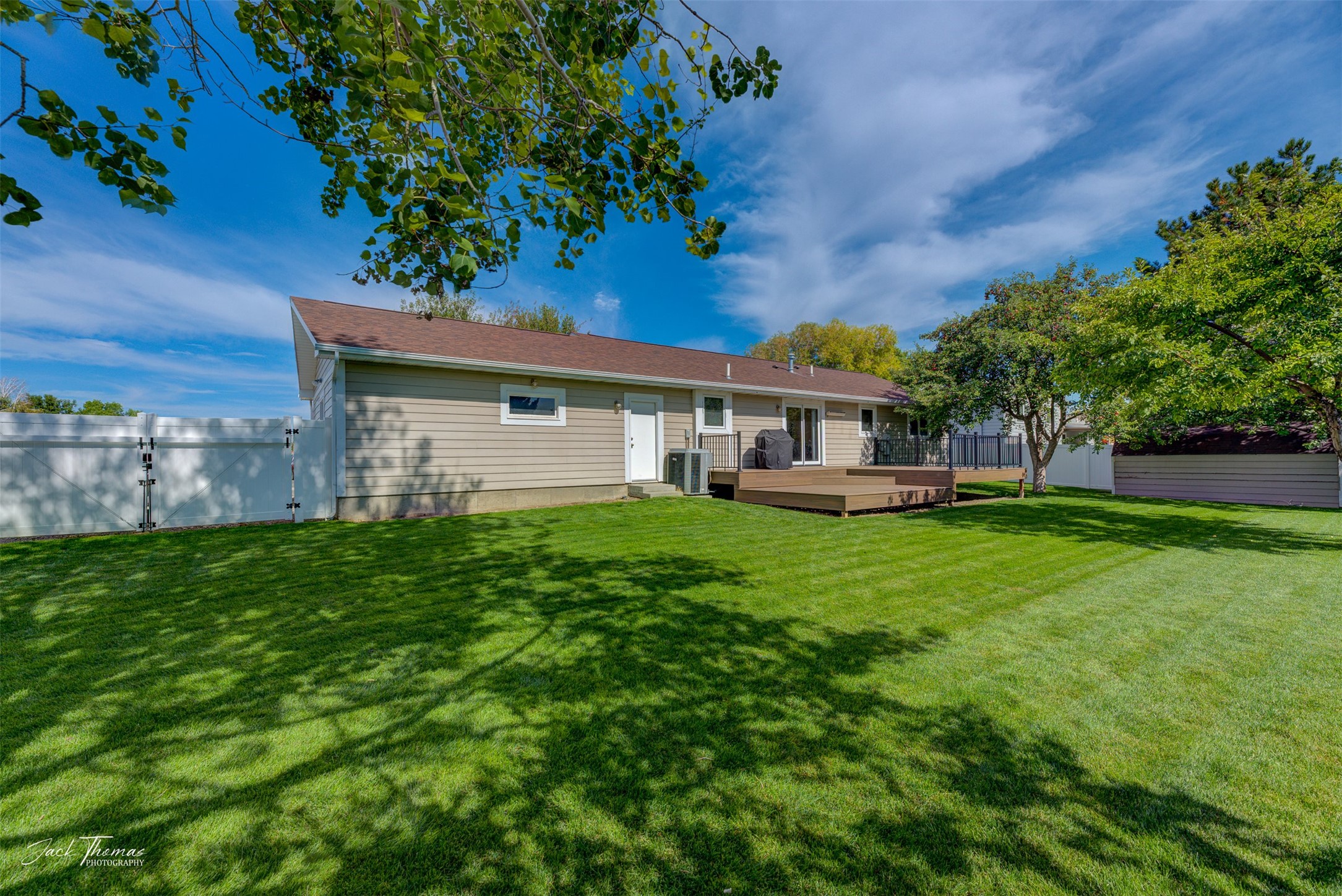 Helena, Montana 59602, United States, 4 Bedrooms Bedrooms, ,3 BathroomsBathrooms,Residential,Active,84594