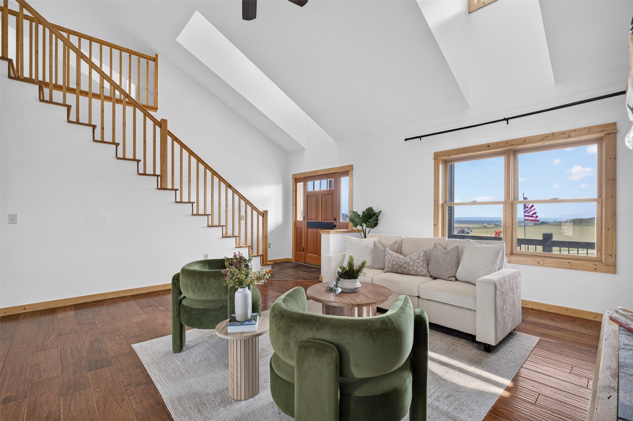 160 Hilltop Vista Loop
