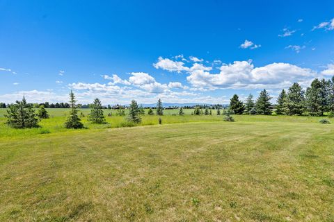 Tiny photo for 44 Playa Grande Road, Kalispell, MT 59901 (MLS # 30073263)