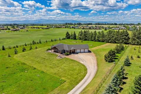 Tiny photo for 44 Playa Grande Road, Kalispell, MT 59901 (MLS # 30073263)
