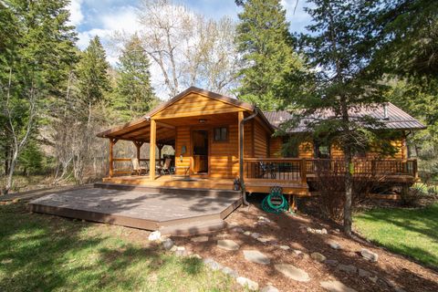 Tiny photo for 14 Brewster Creek Road, Clinton, MT 59825 (MLS # 30069313)