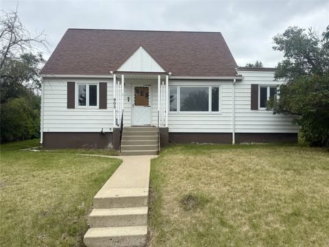 902 2nd Street S Shelby MT 59474