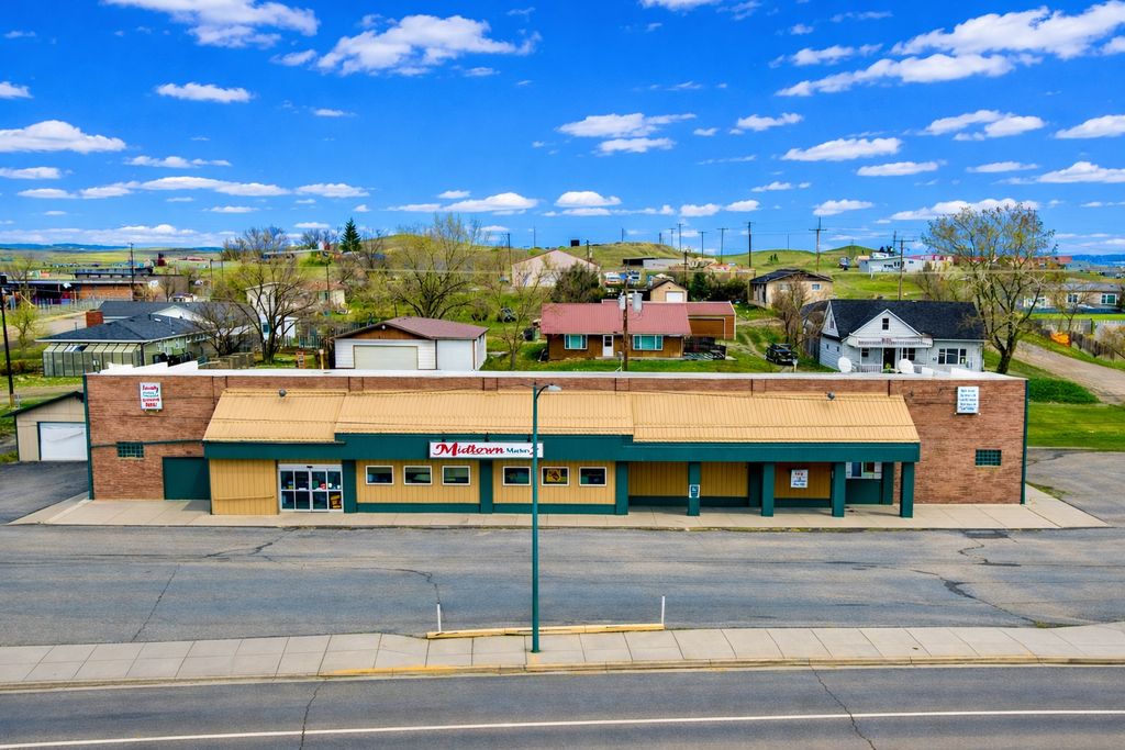 Photo of 207 3rd Street NE, Harlowton, MT 59036 (MLS # 30068725)
