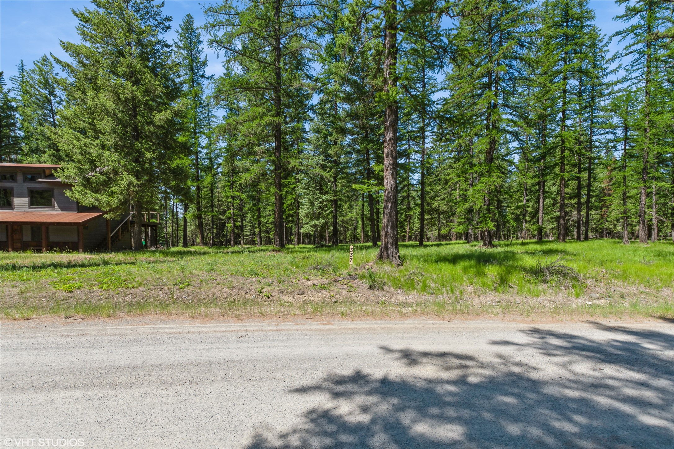 337 Forest Loop