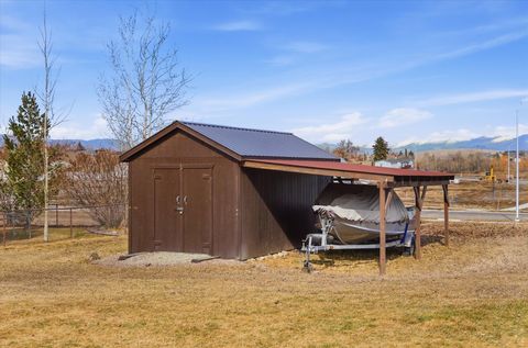 Tiny photo for 200 Aspen Loop, Kalispell, MT 59901 (MLS # 30066059)
