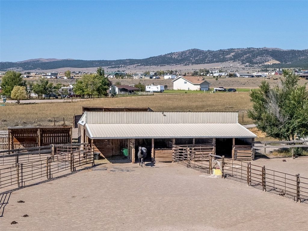 Photo of 677 Prairie Road, Helena, MT 59602 (MLS # 30067301)