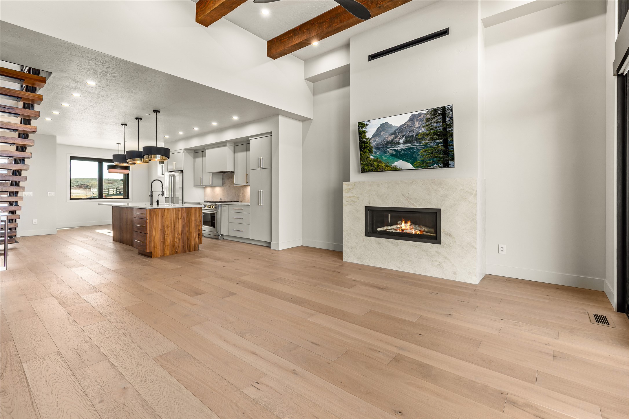 10232 Pale Morning Court