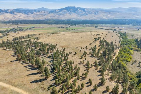 Photo of 000 Round Top Bluff, Florence, MT 59833 (MLS # 30058536)