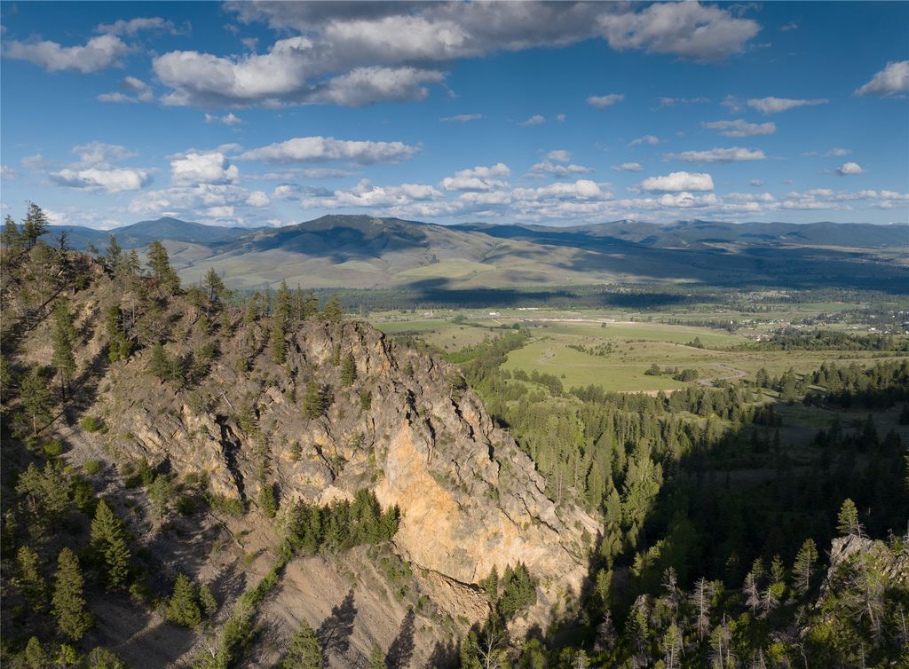 Photo of 8337 Lamar Trail, Florence, MT 59833 (MLS # 30058301)