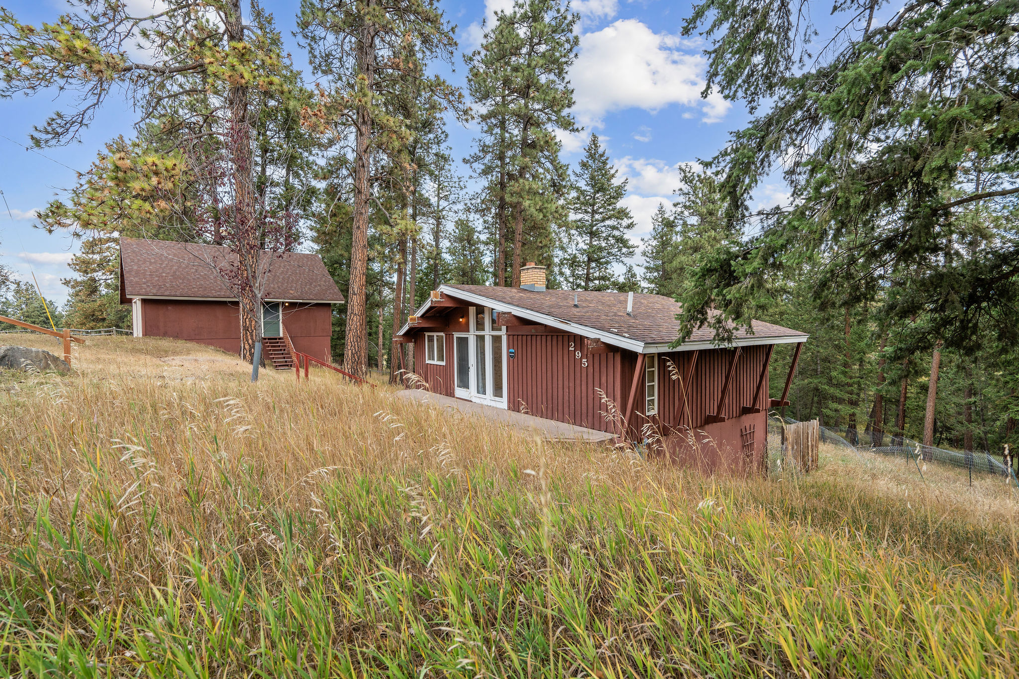 295 Grandview Drive