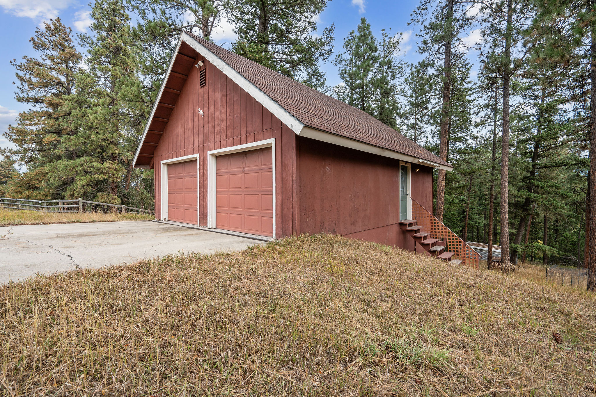 295 Grandview Drive