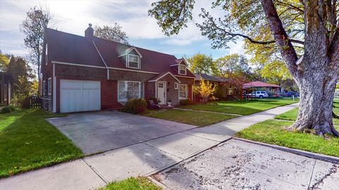 Photo of 1028 2nd Avenue W, Kalispell, MT 59901 (MLS # 30055233)