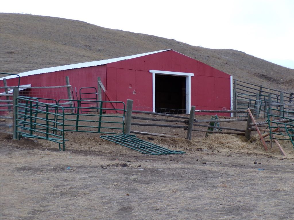 Photo of 68 and 76 Banjo Hill Lane, Great Falls, MT 59404 (MLS # 30064046)