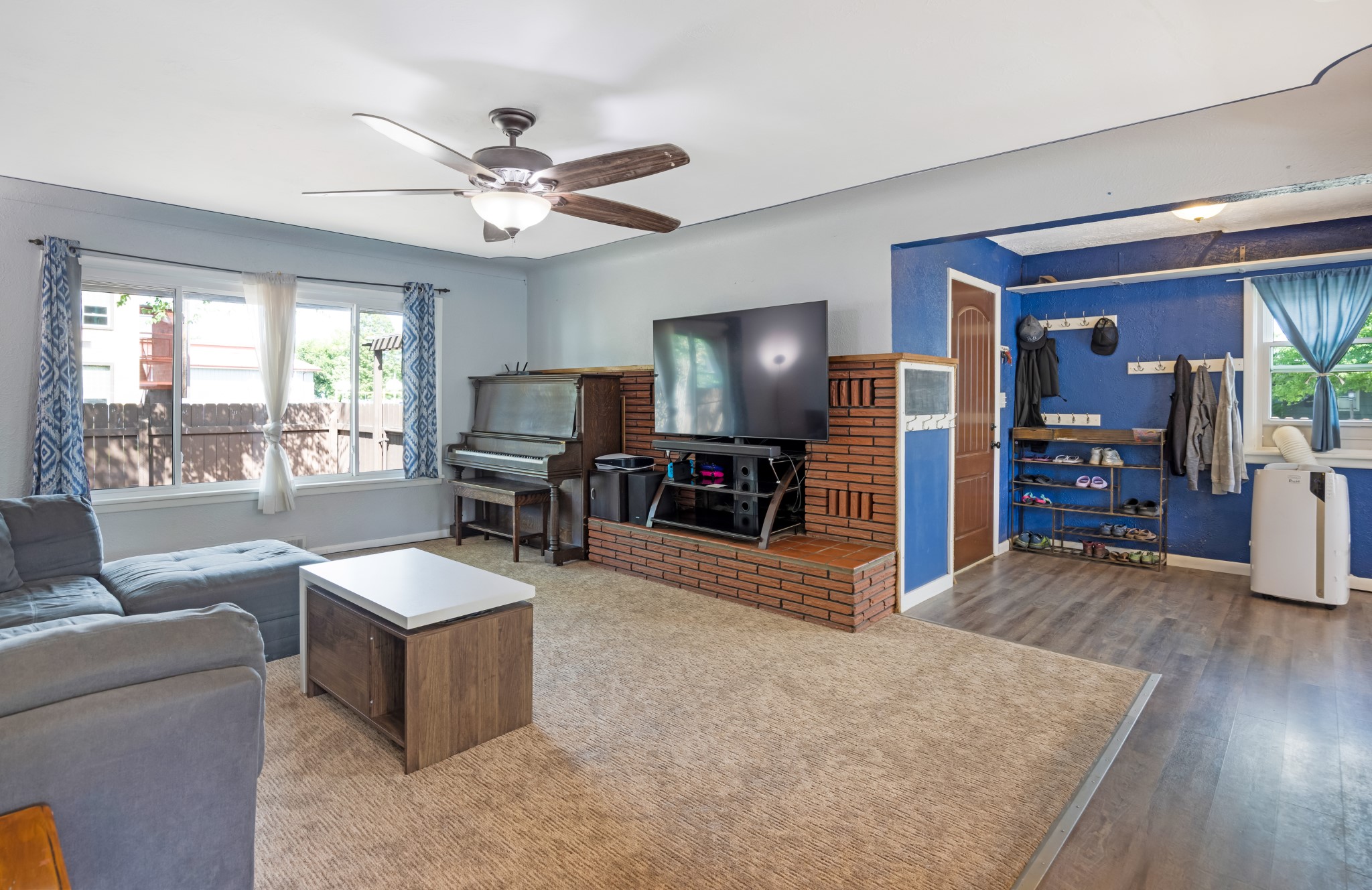 1665 W Sussex Avenue