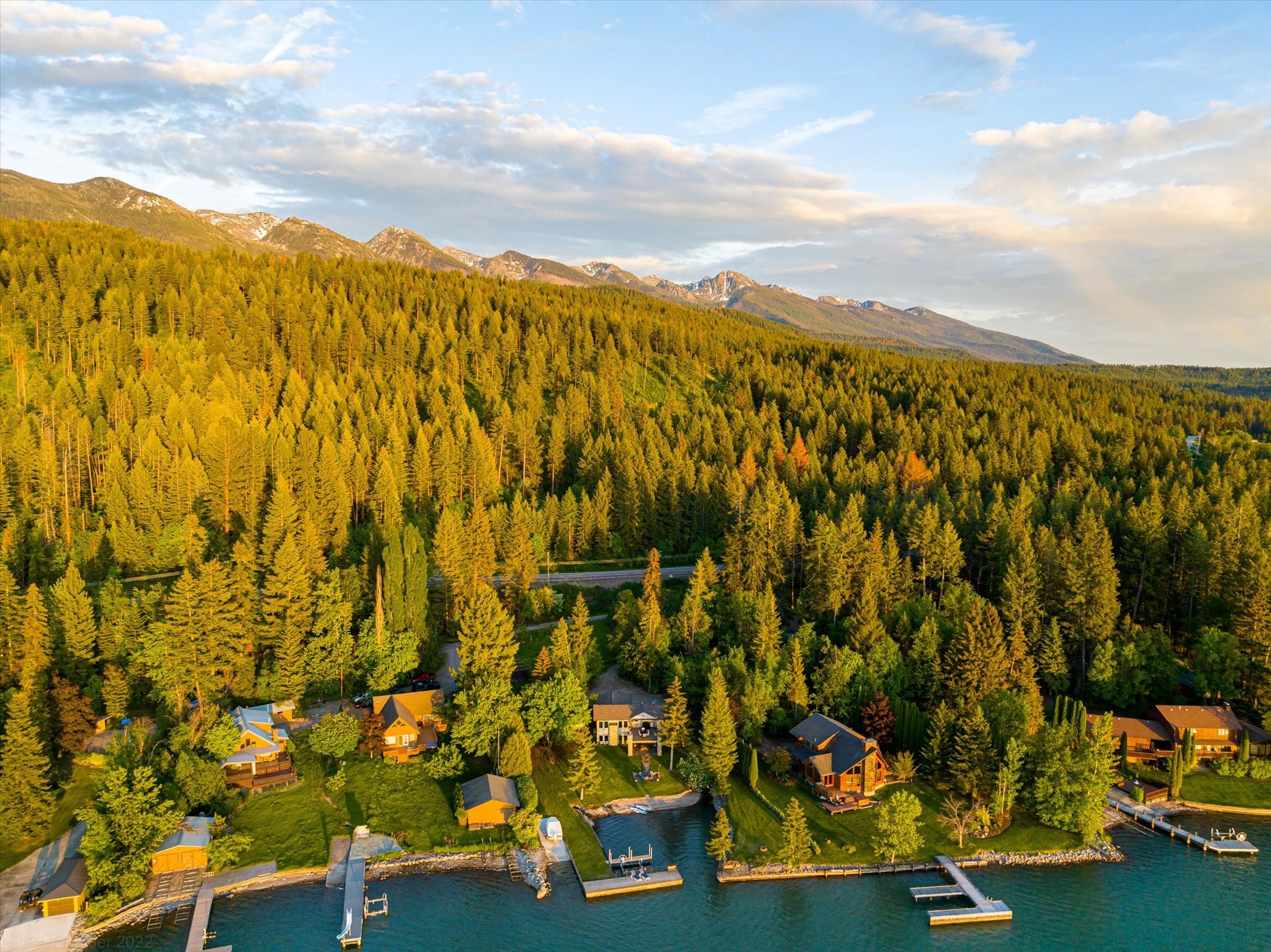 Polson, Montana 59860, United States, 4 Bedrooms Bedrooms, ,3 BathroomsBathrooms,Residential,Active,146481