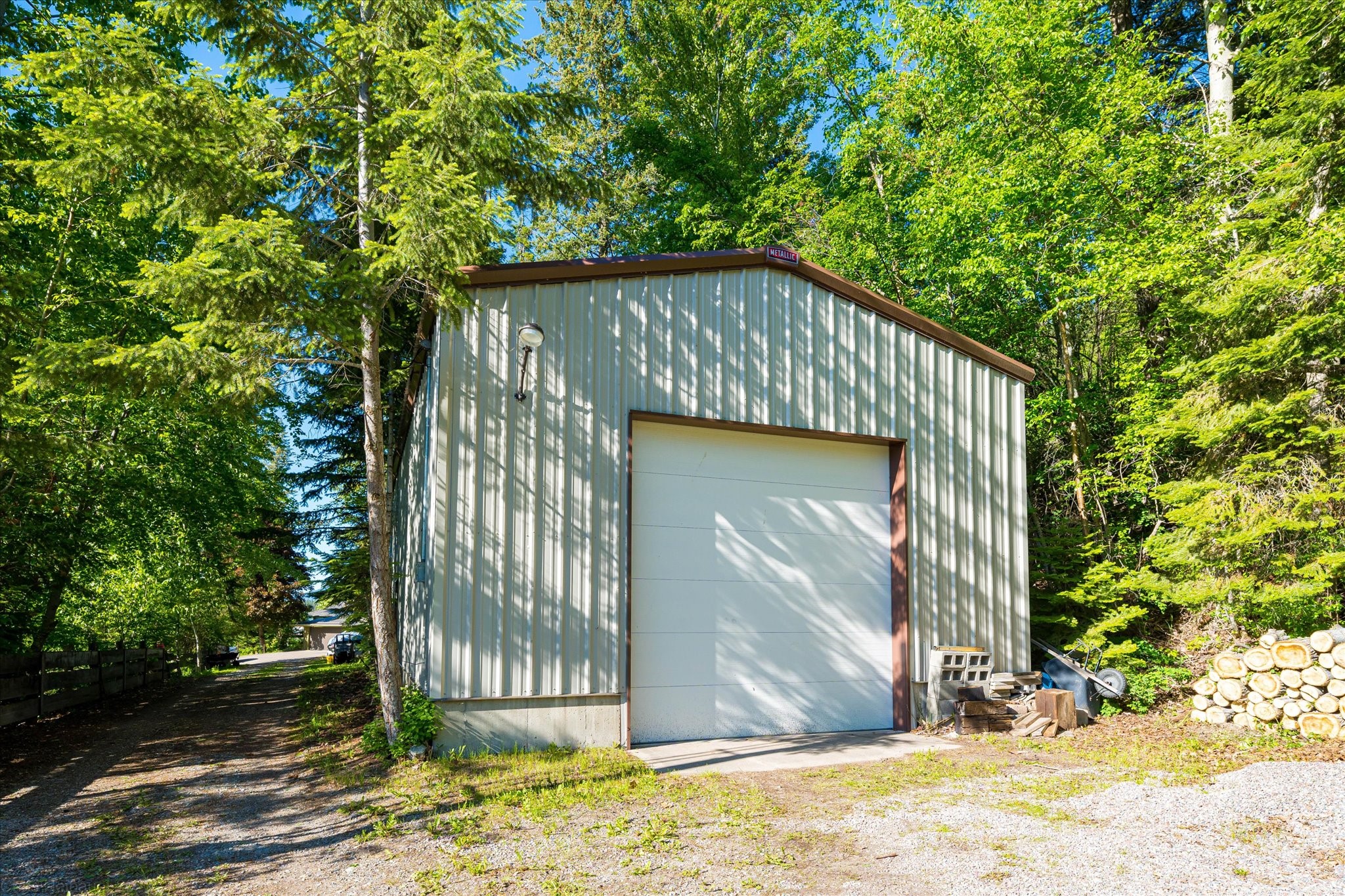 Polson, Montana 59860, United States, 4 Bedrooms Bedrooms, ,3 BathroomsBathrooms,Residential,Active,146481