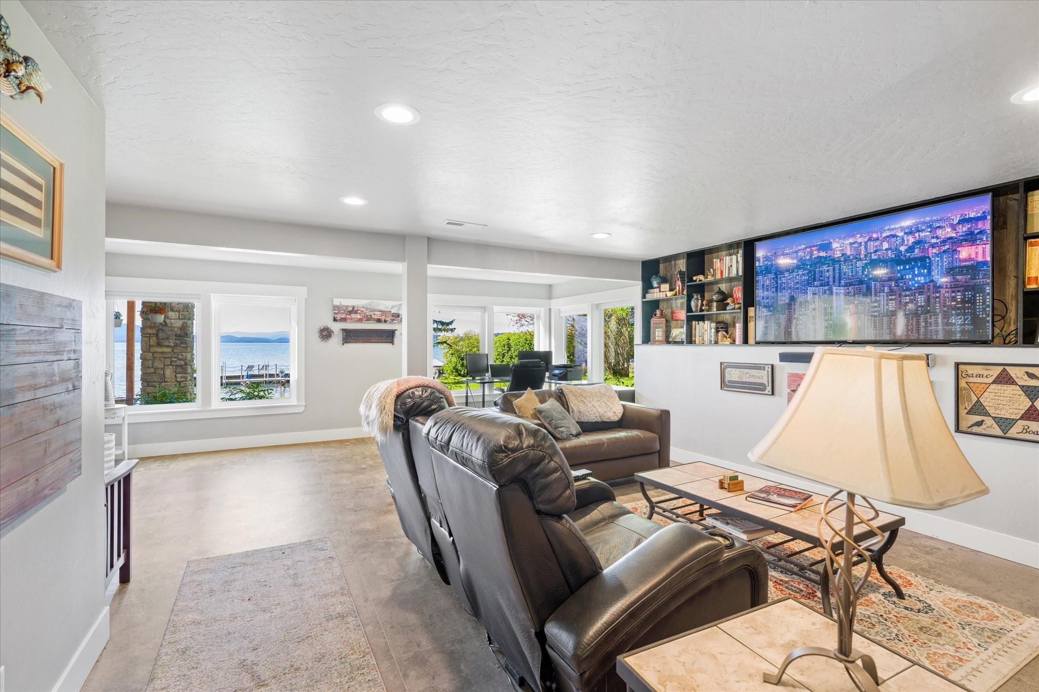 Polson, Montana 59860, United States, 4 Bedrooms Bedrooms, ,3 BathroomsBathrooms,Residential,Active,146481