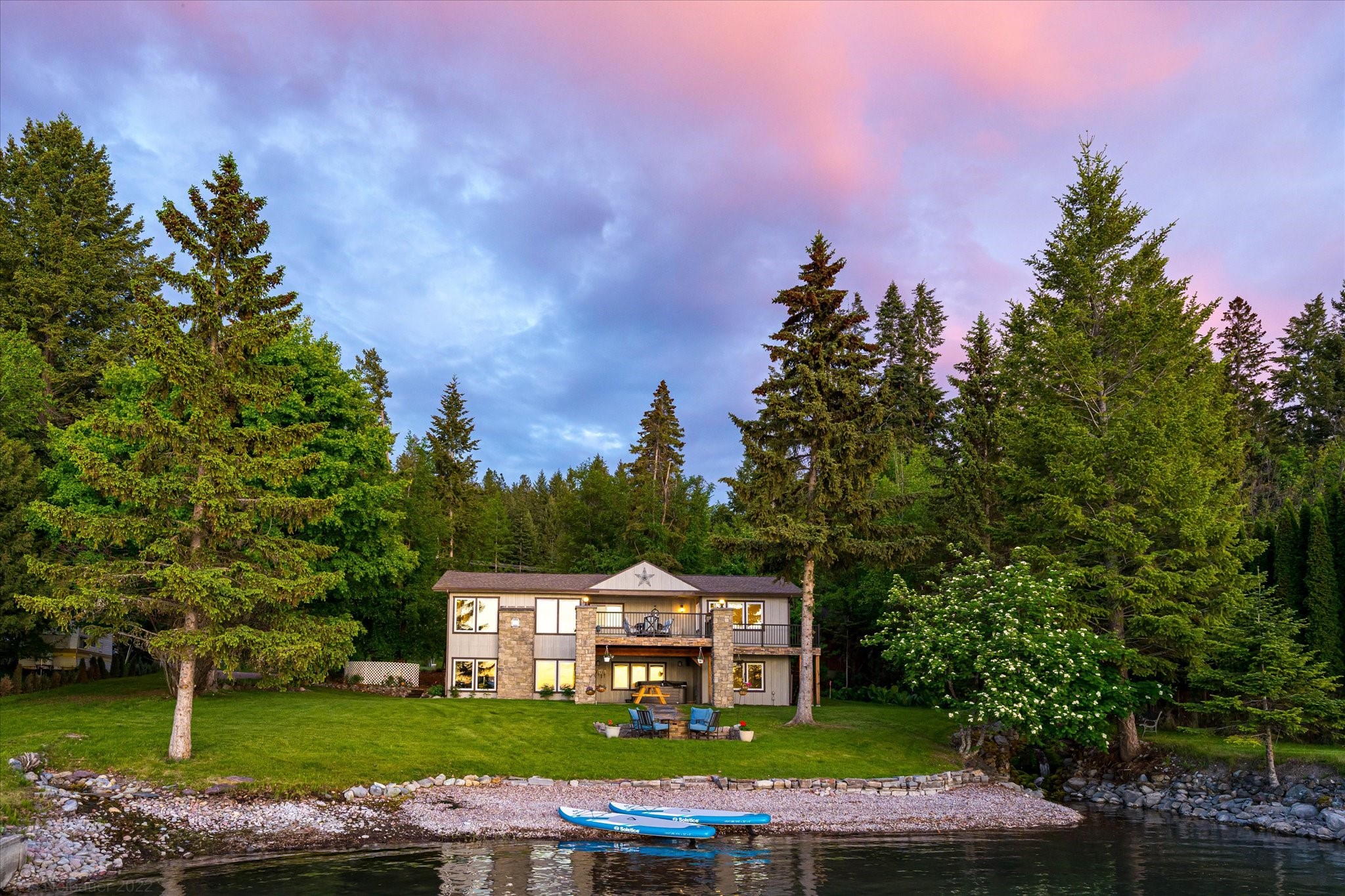 Polson, Montana 59860, United States, 4 Bedrooms Bedrooms, ,3 BathroomsBathrooms,Residential,Active,146481