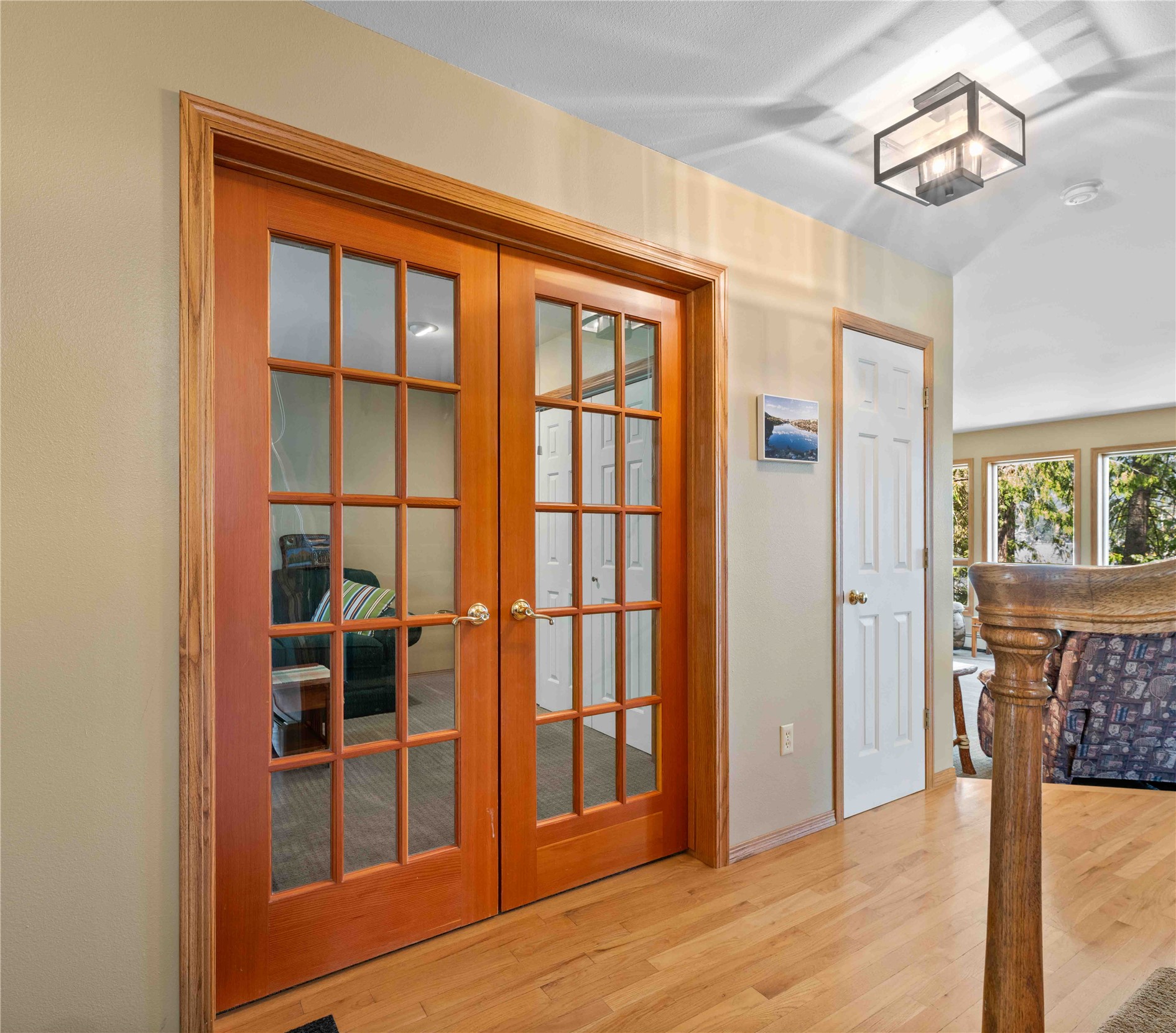 1644 W Lakeshore Drive