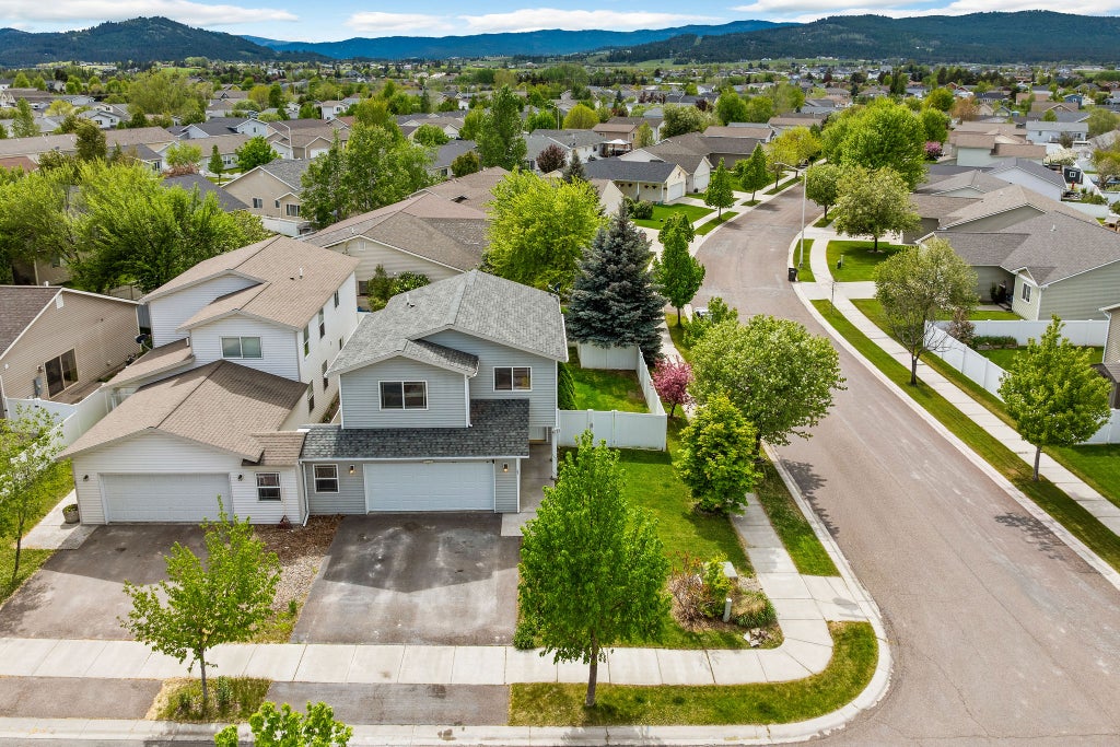 Photo of 67 Empire Loop, Kalispell, MT 59901 (MLS # 30071122)