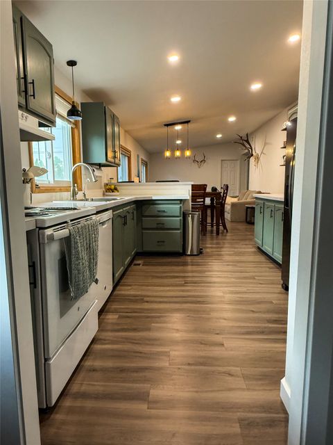 Photo of 1505 3rd Avenue NW, Great Falls, MT 59404 (MLS # 30072657)