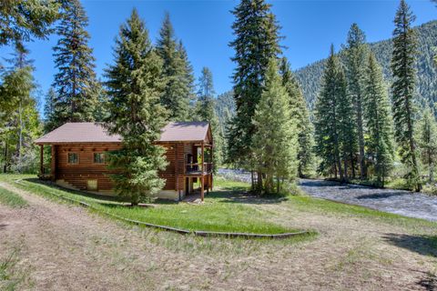 1795 E Fork Road Sula MT 59871