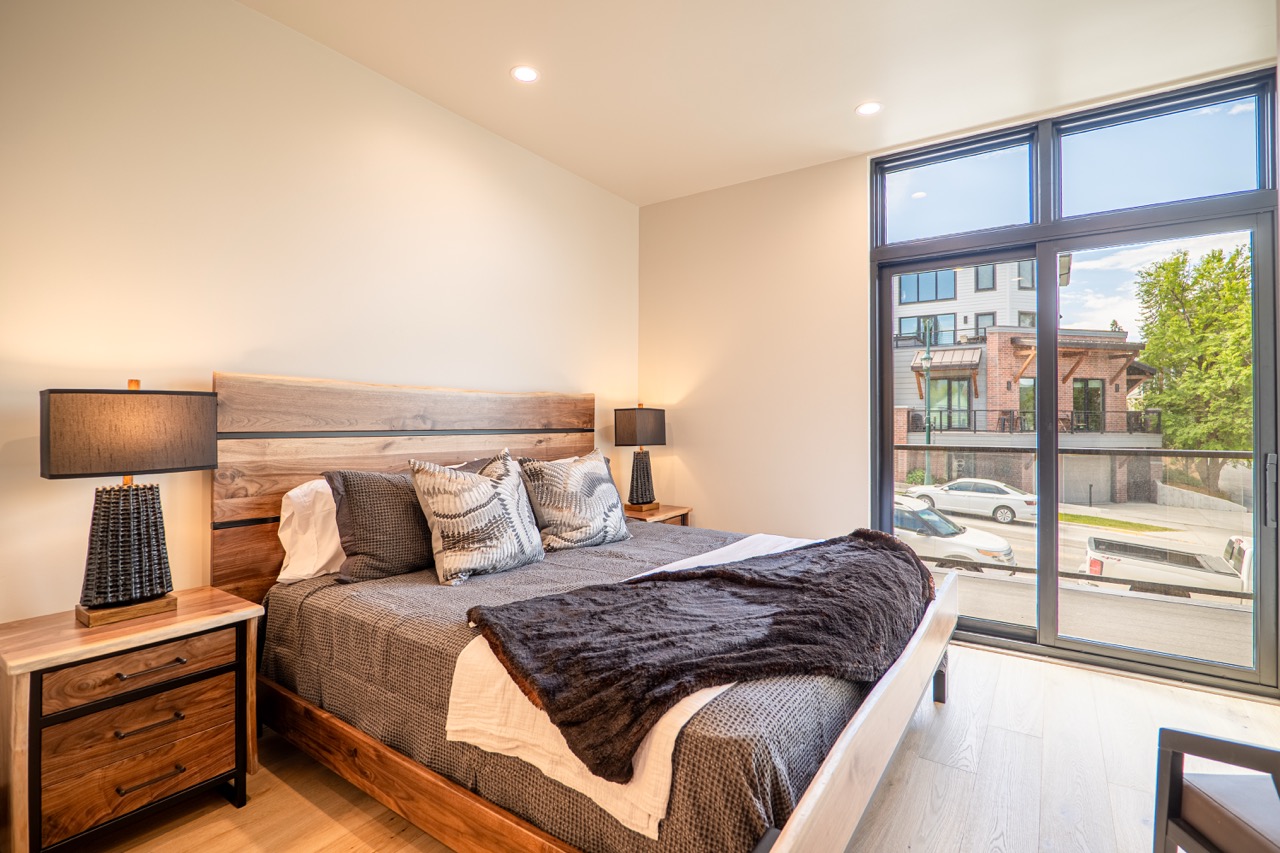 220 E 2nd Street 202