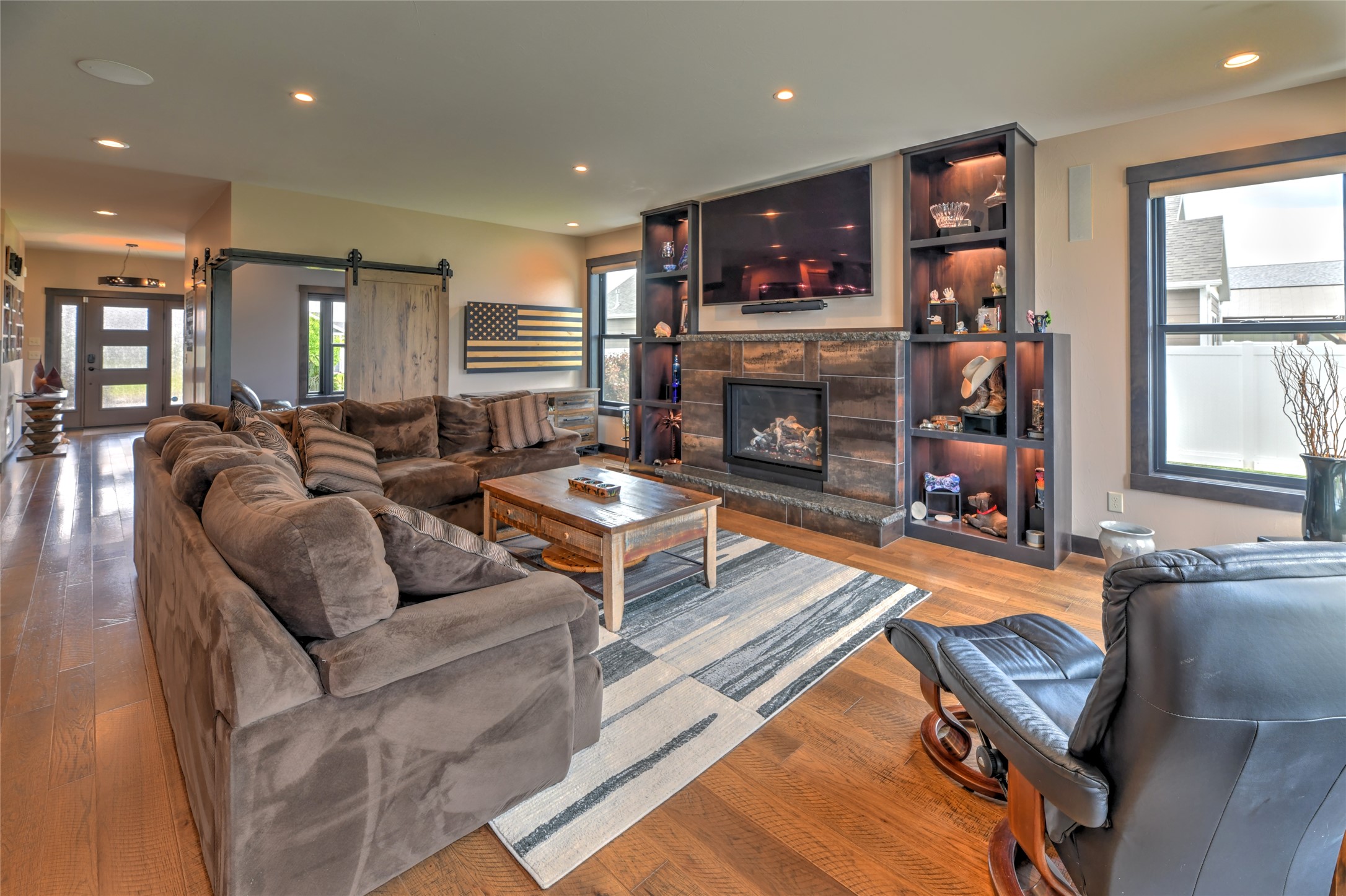 1407 Cambray Loop