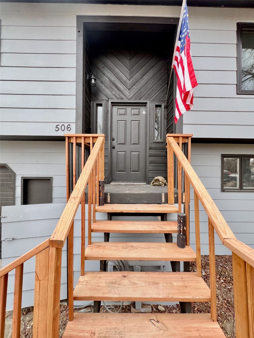 Photo of 506 9th Avenue SW, Great Falls, MT 59404 (MLS # 30064117)