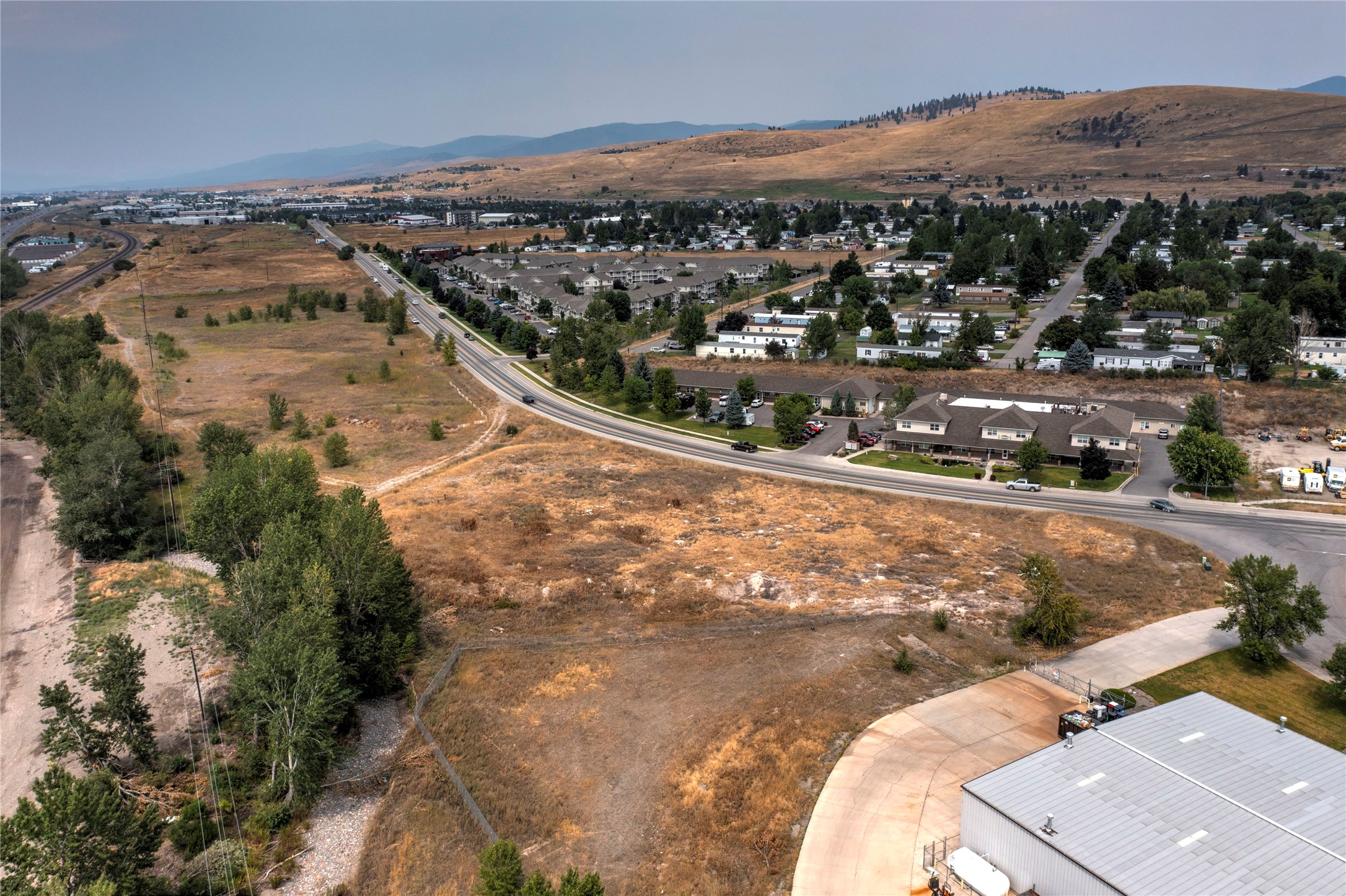 401 Expressway Boulevard