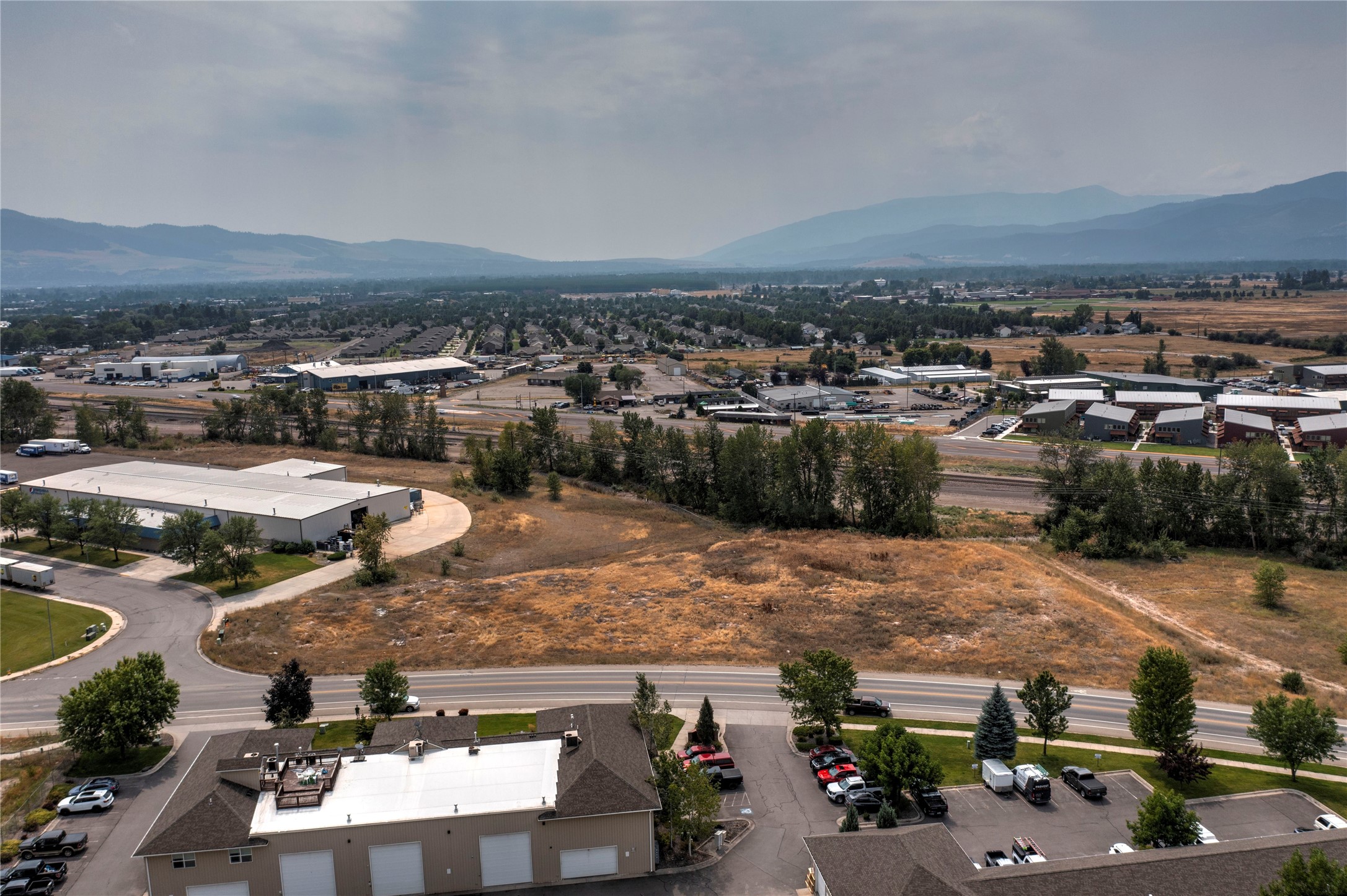 401 Expressway Boulevard