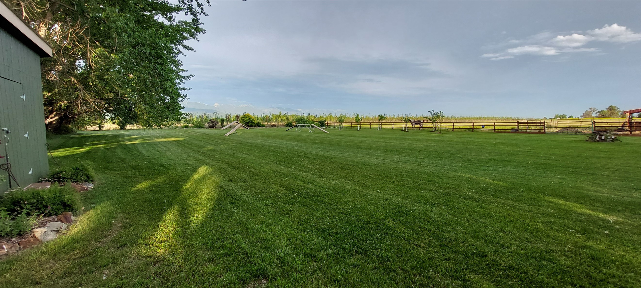 Kalispell, Montana 59901, United States, 2 Bedrooms Bedrooms, ,2 BathroomsBathrooms,Residential,Pending,60875