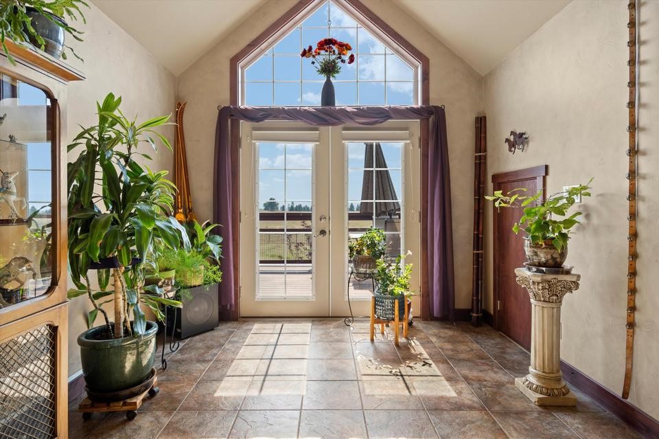 Kalispell, Montana 59901, United States, 2 Bedrooms Bedrooms, ,2 BathroomsBathrooms,Residential,Pending,60875