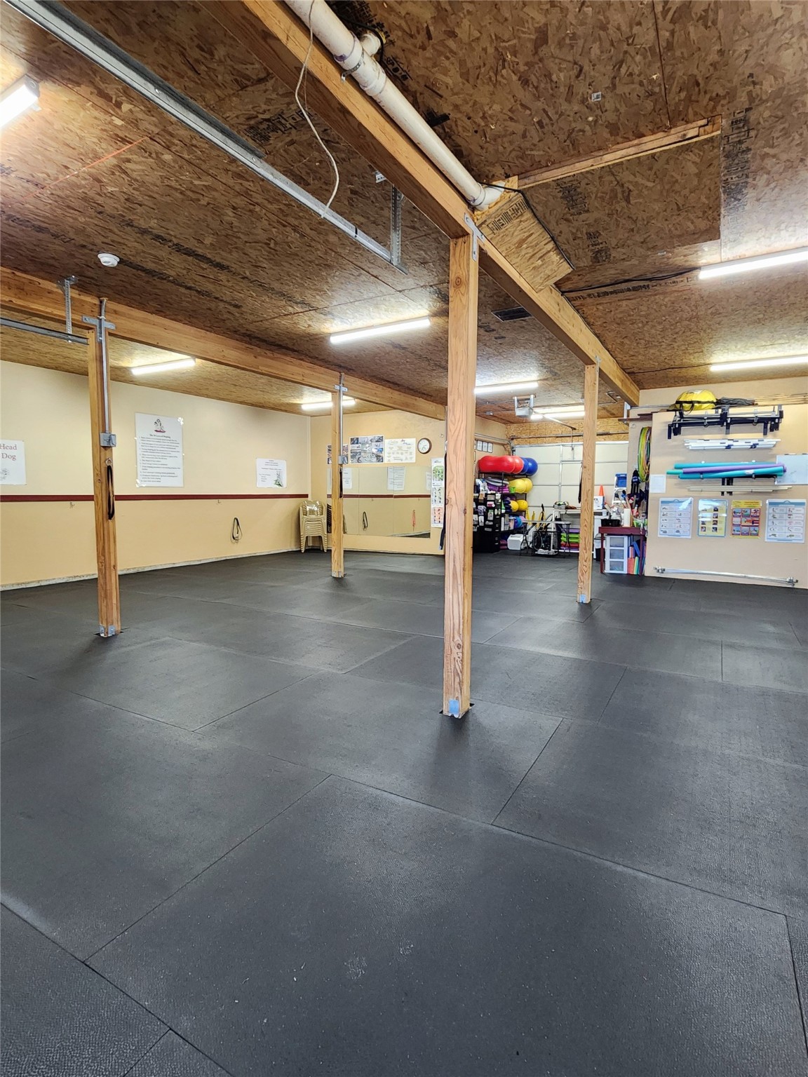 Kalispell, Montana 59901, United States, 2 Bedrooms Bedrooms, ,2 BathroomsBathrooms,Residential,Pending,60875