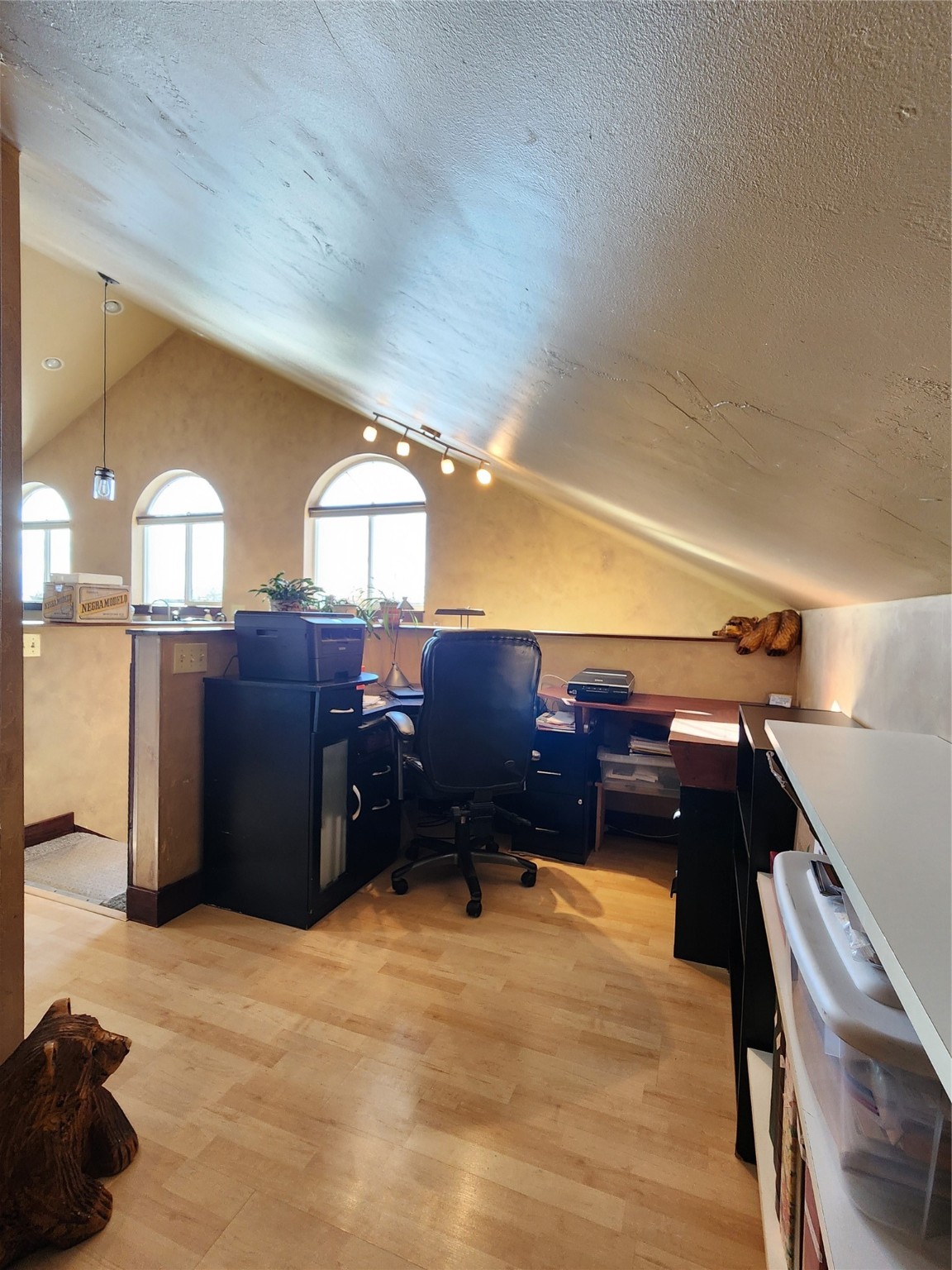 Kalispell, Montana 59901, United States, 2 Bedrooms Bedrooms, ,2 BathroomsBathrooms,Residential,Pending,60875