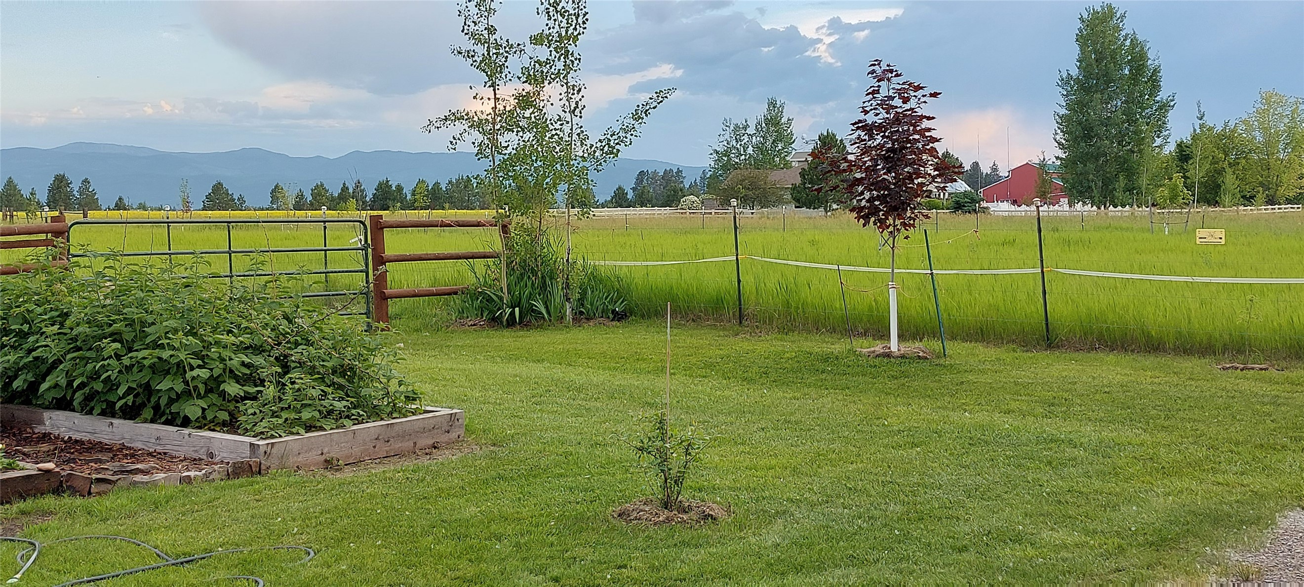 Kalispell, Montana 59901, United States, 2 Bedrooms Bedrooms, ,2 BathroomsBathrooms,Residential,Pending,60875