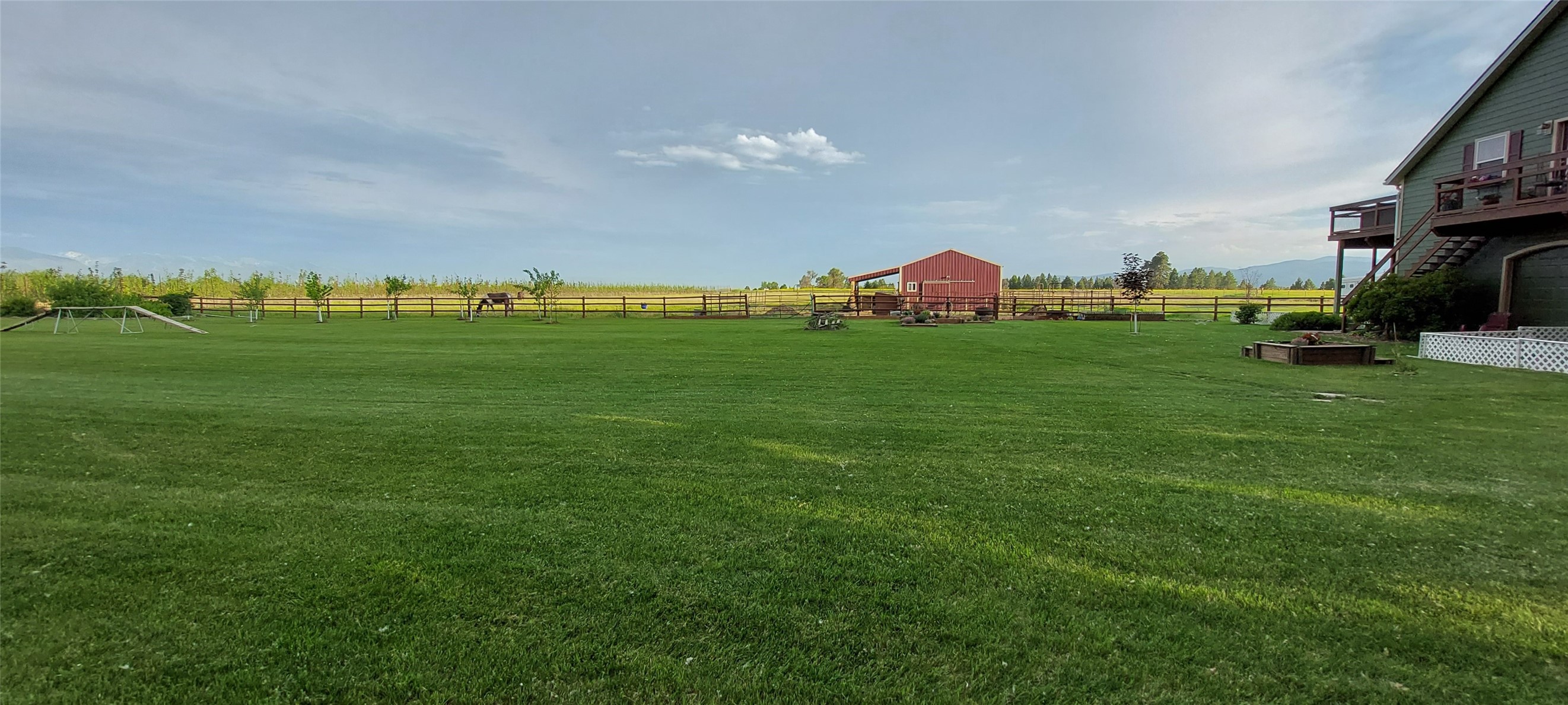 Kalispell, Montana 59901, United States, 2 Bedrooms Bedrooms, ,2 BathroomsBathrooms,Residential,Pending,60875