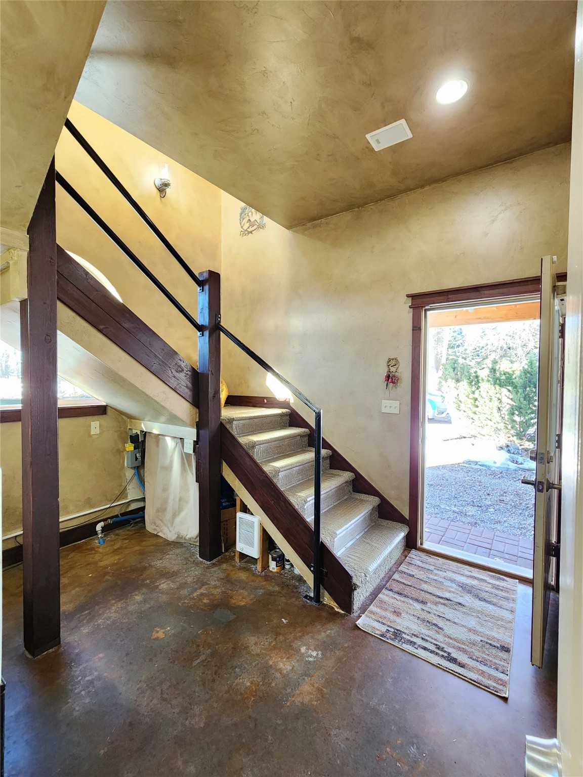 Kalispell, Montana 59901, United States, 2 Bedrooms Bedrooms, ,2 BathroomsBathrooms,Residential,Pending,60875