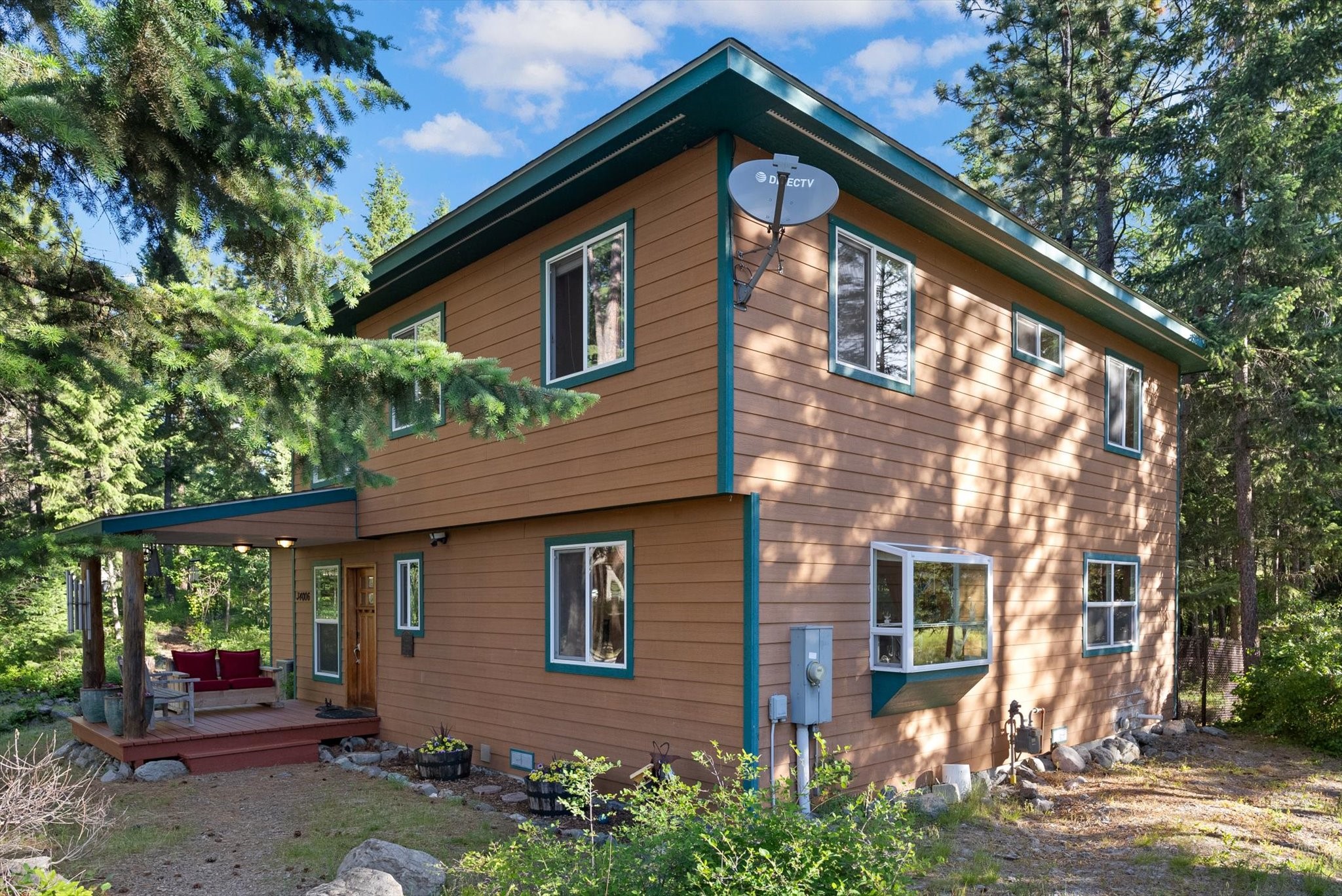 Bigfork, Montana 59911, United States, 4 Bedrooms Bedrooms, ,3 BathroomsBathrooms,Residential,Active,53109