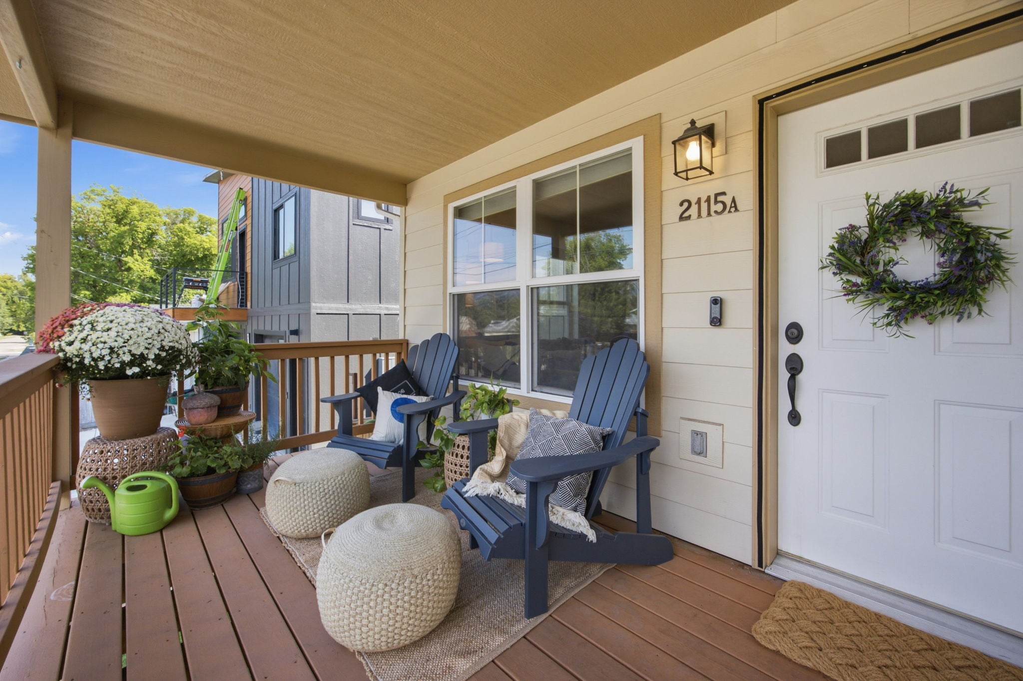 2115 S 6th Street W A