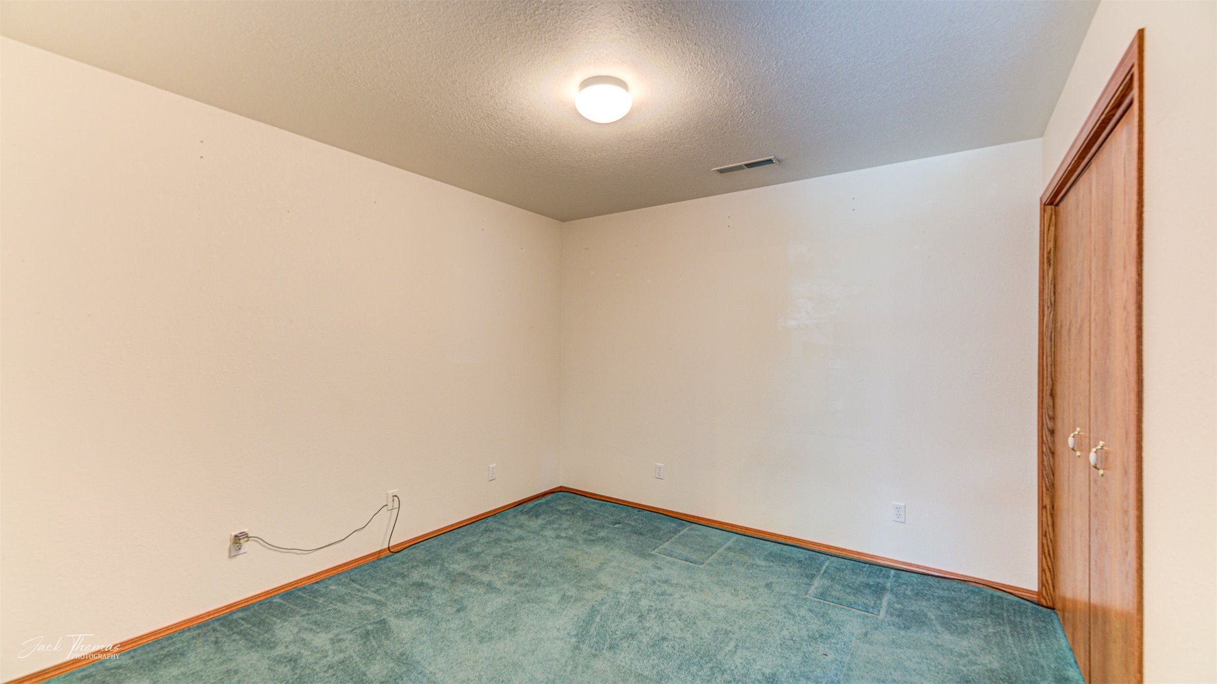 Montana City, Montana 59634, United States, 4 Bedrooms Bedrooms, ,3 BathroomsBathrooms,Residential,Pending,46499